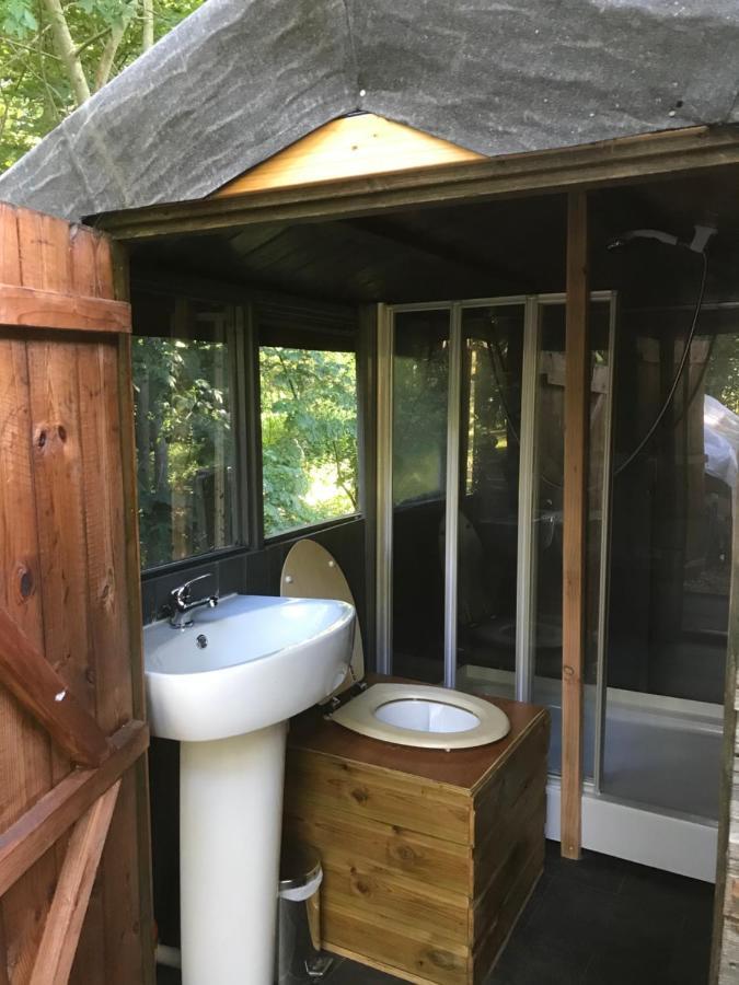 Penbedw Uchaf Estate - Rural Retreats, Tennis 몰드 외부 사진